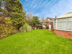 Photo 18- click for photo gallery